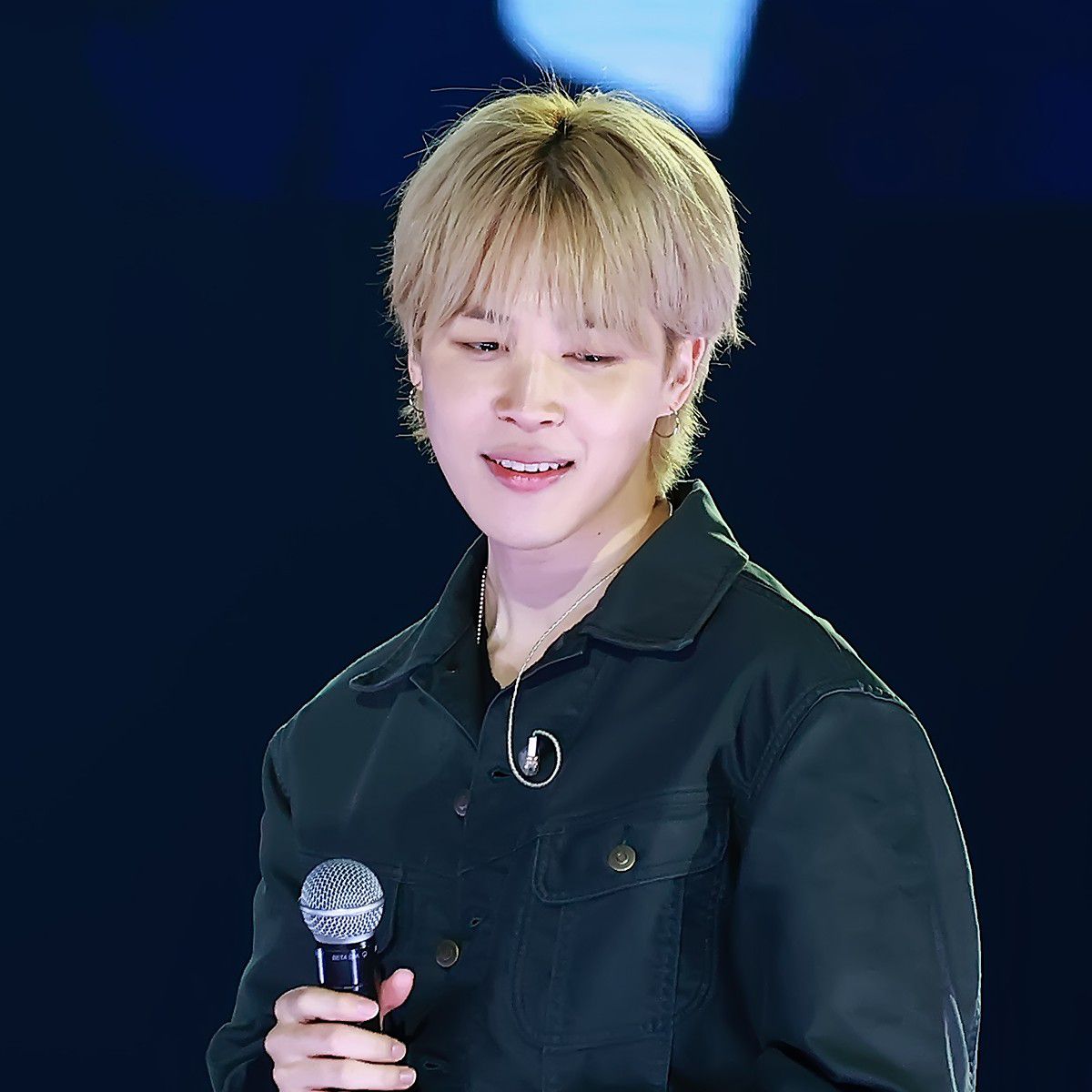 Momen yang diabadikan oleh penggemar Jimin (BTS)