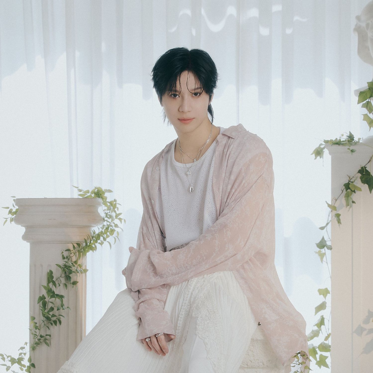 Behind-the-scenes cut of Taemin (SHINee)