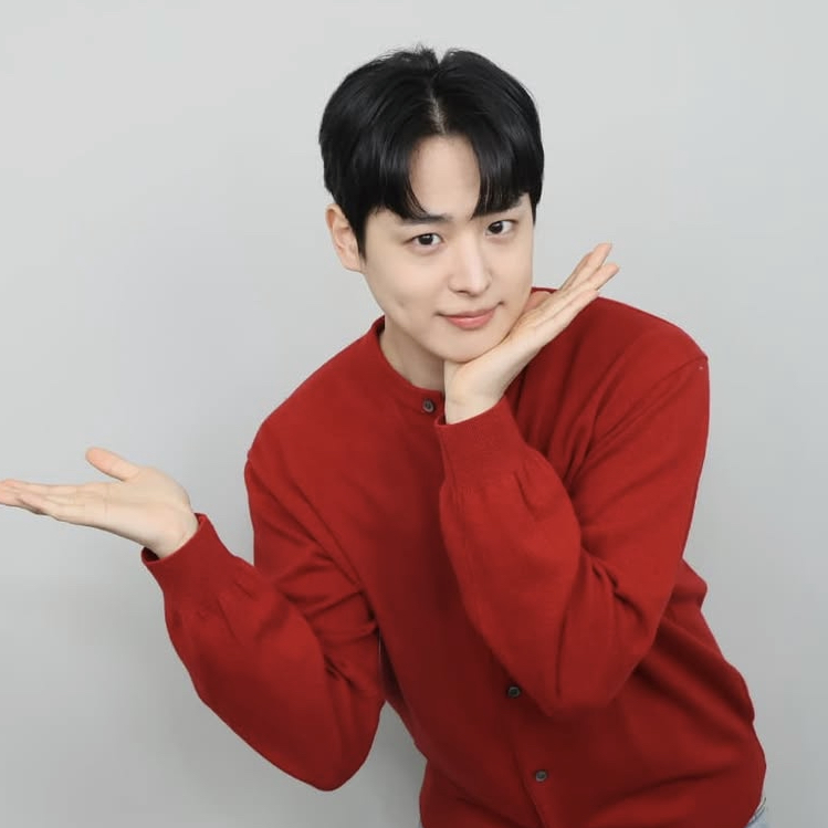 Recent activity shot of Choi Byungchan