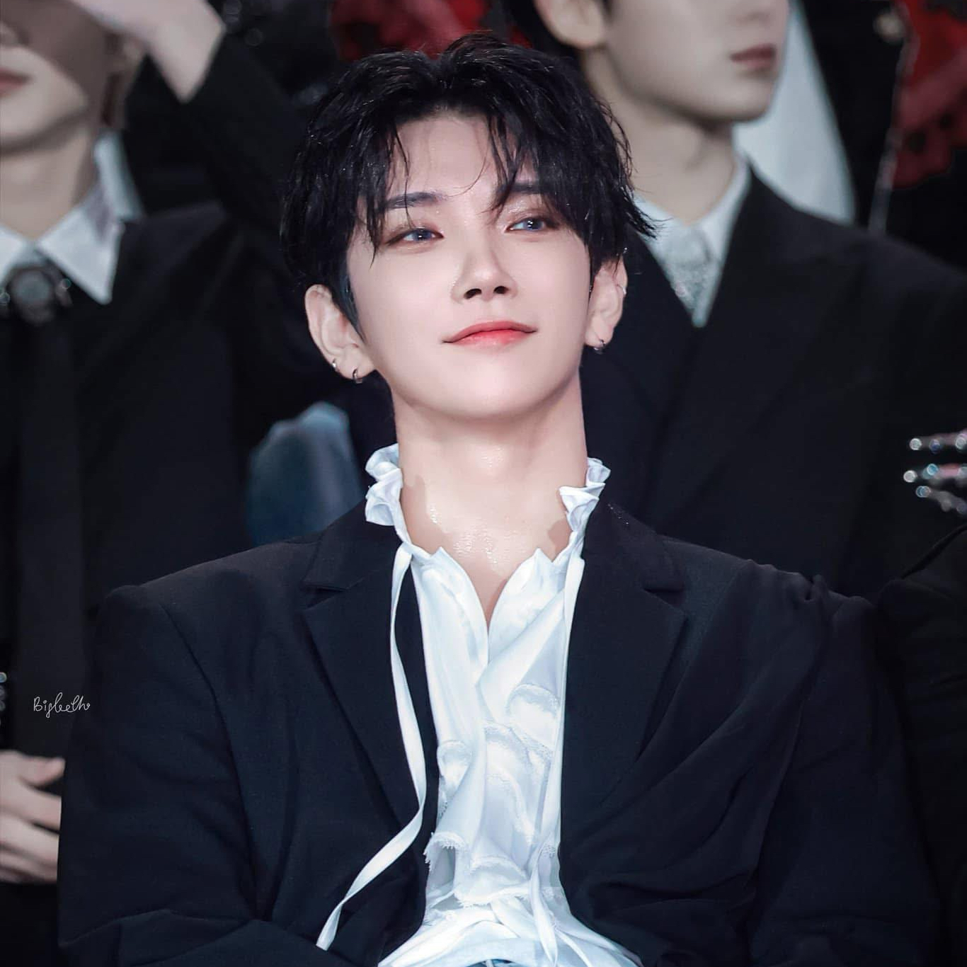 Latest photo of Joshua (SEVENTEEN)