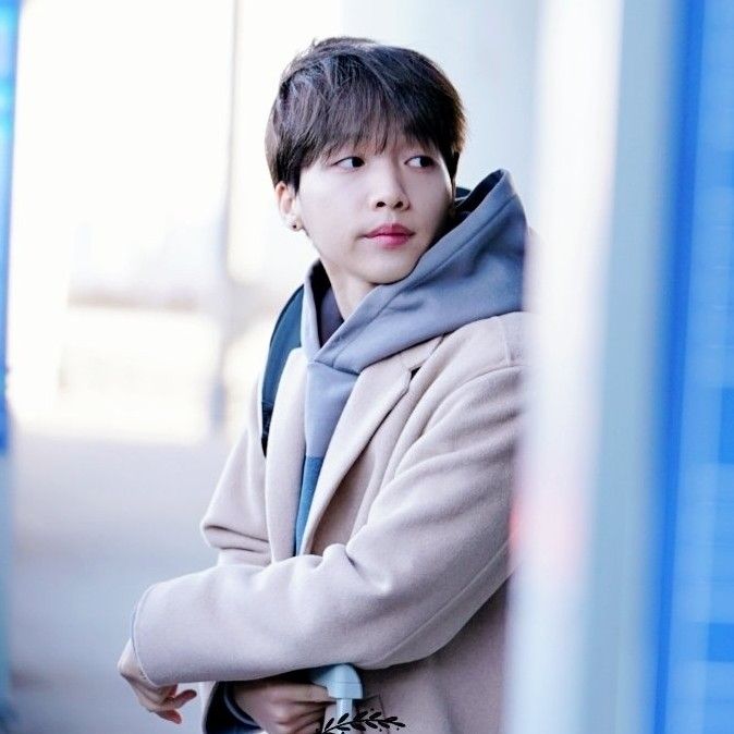 A moment captured by Jeong Sewoon's fan
