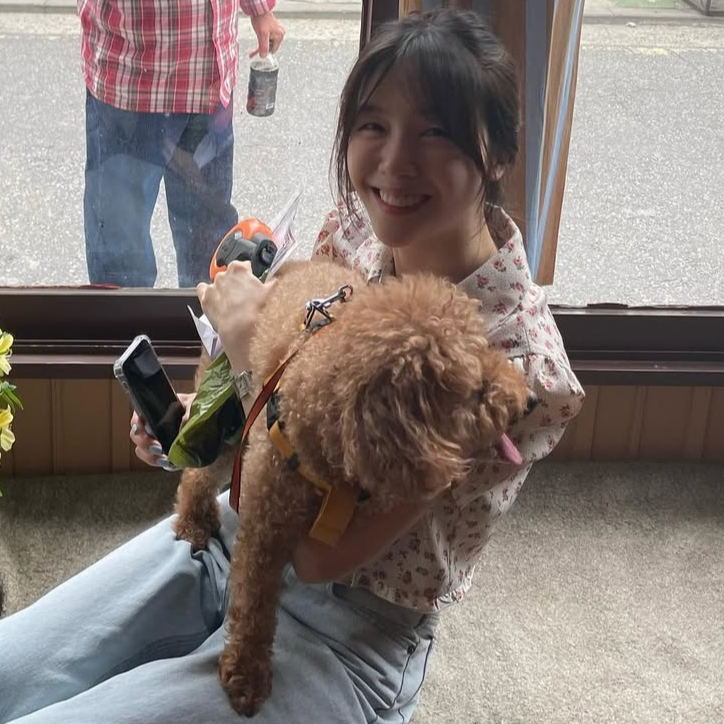 Behind-the-scenes cut of Minah (Girl's Day)