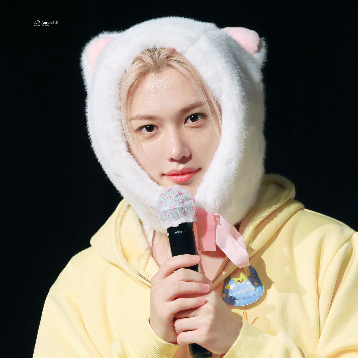 Behind-the-scenes cut of Felix (Stray Kids)
