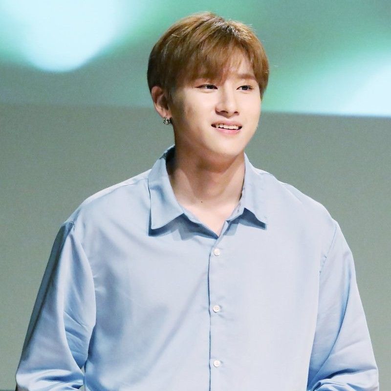 Foto aktivitas terbaru MONSTA X