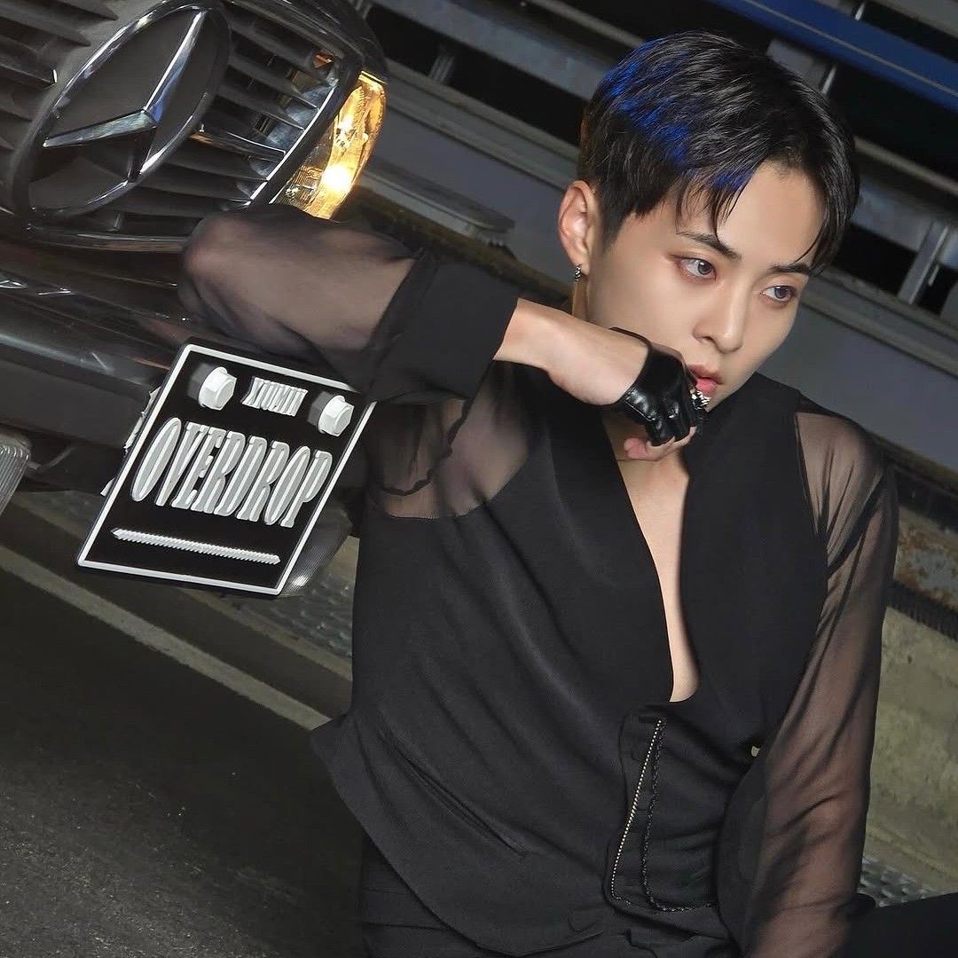 Behind-the-scenes cut of Xiumin (EXO)