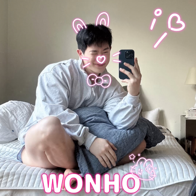 A moment captured by Wonho's fan