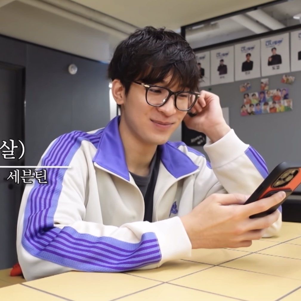 Behind-the-scenes cut of Wonwoo (SEVENTEEN)