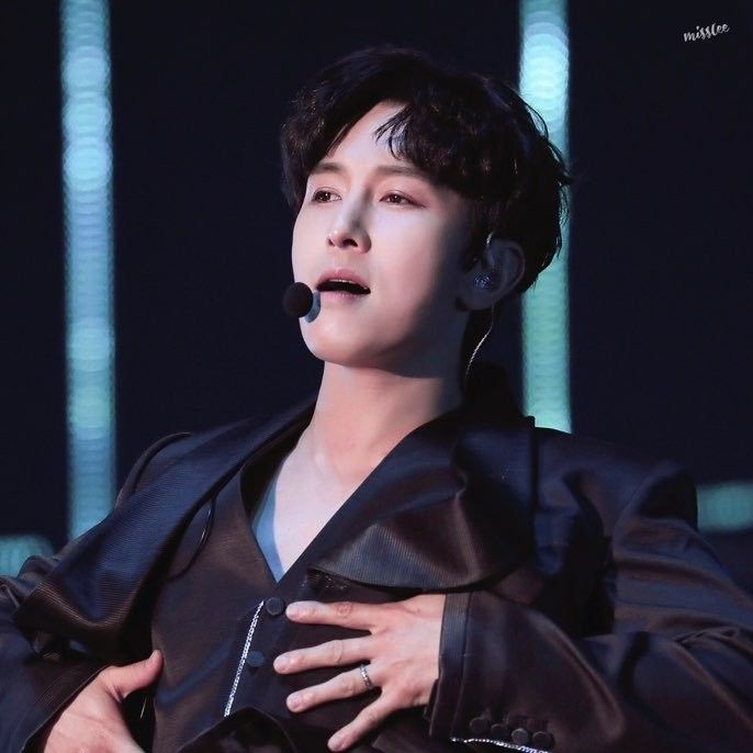 Recent activity shot of Kim Dongwan (SHINHWA)