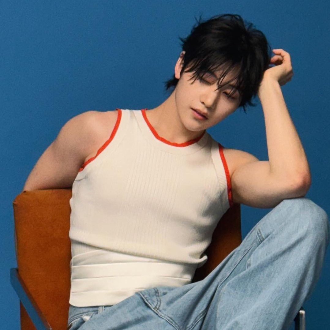 Recent activity shot of Seok Matthew (ZEROBASEONE)