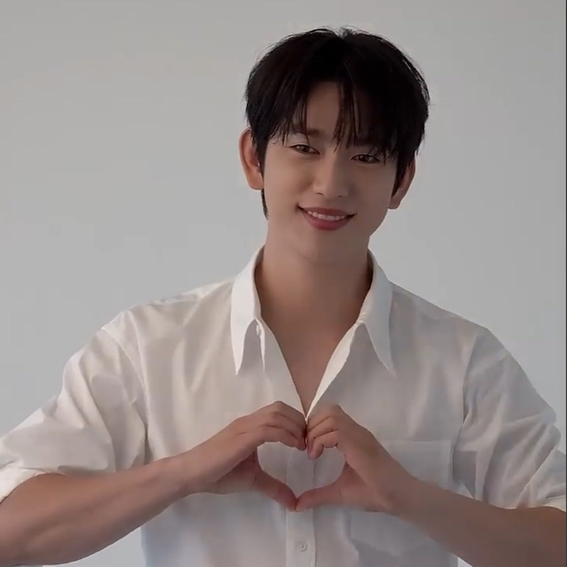 Recent activity shot of Jinyoung (GOT7)