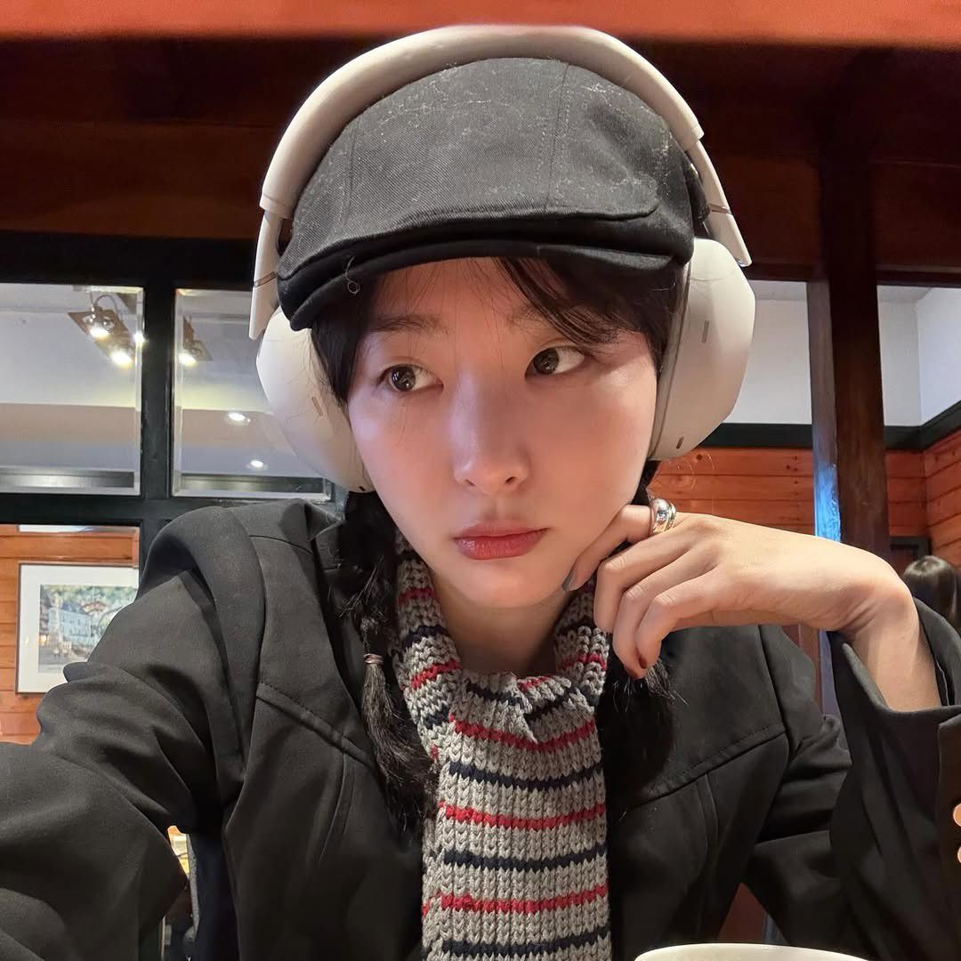 涩琪 (Red Velvet)的最新照片