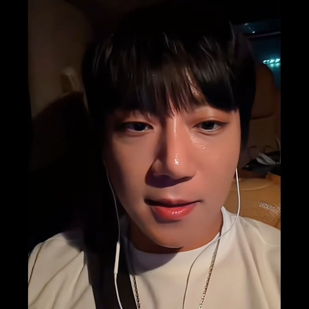 Potret di balik layar Hwang Chiyeol