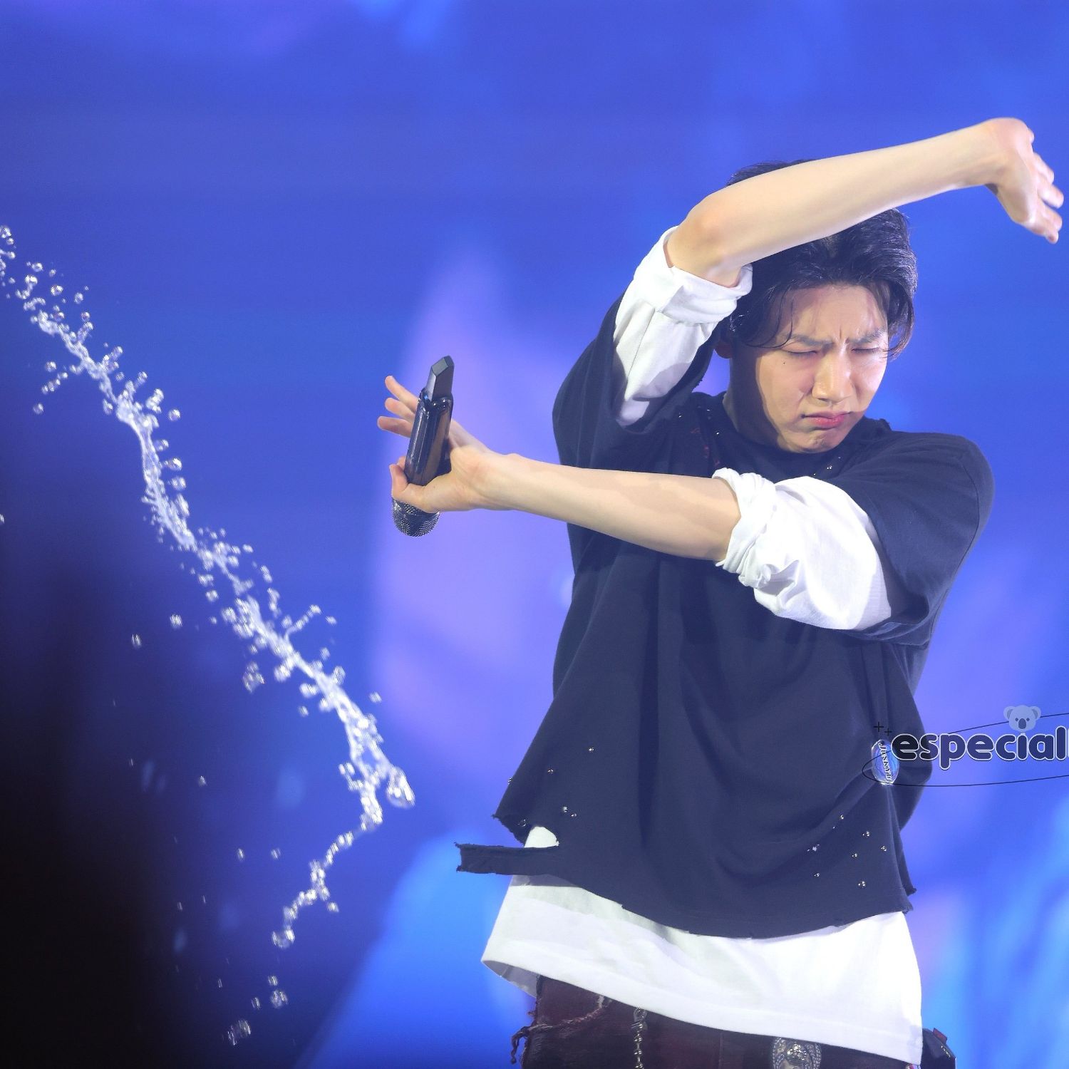 Recent activity shot of Junkyu (TREASURE)