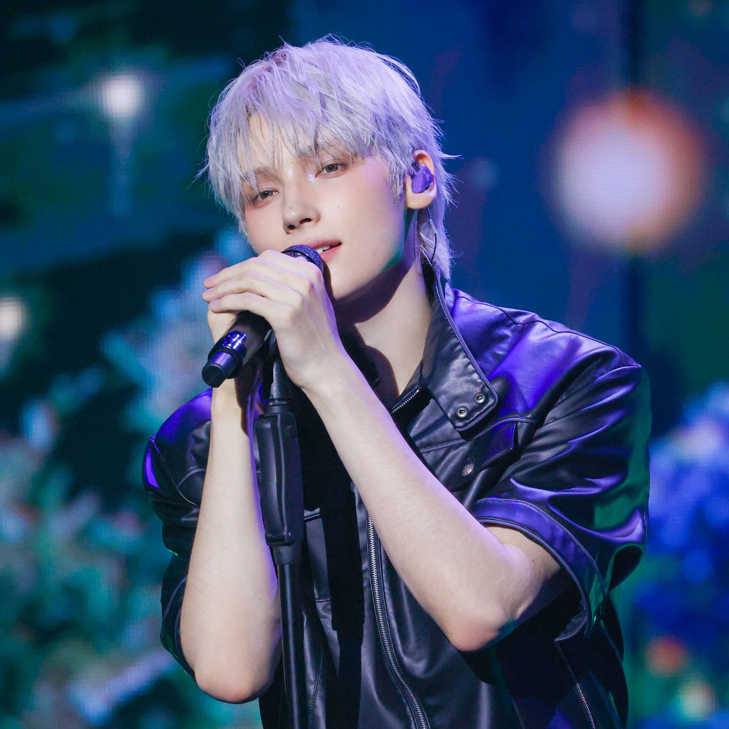 Behind-the-scenes cut of HueningKai (TOMORROW X TOGETHER)