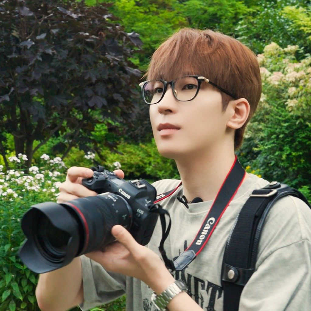 Behind-the-scenes cut of Wonwoo (SEVENTEEN)