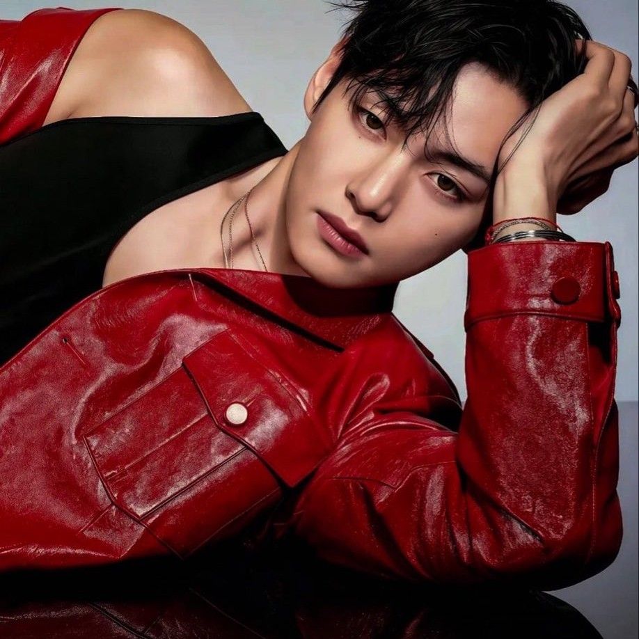 Foto terbaru V (BTS)