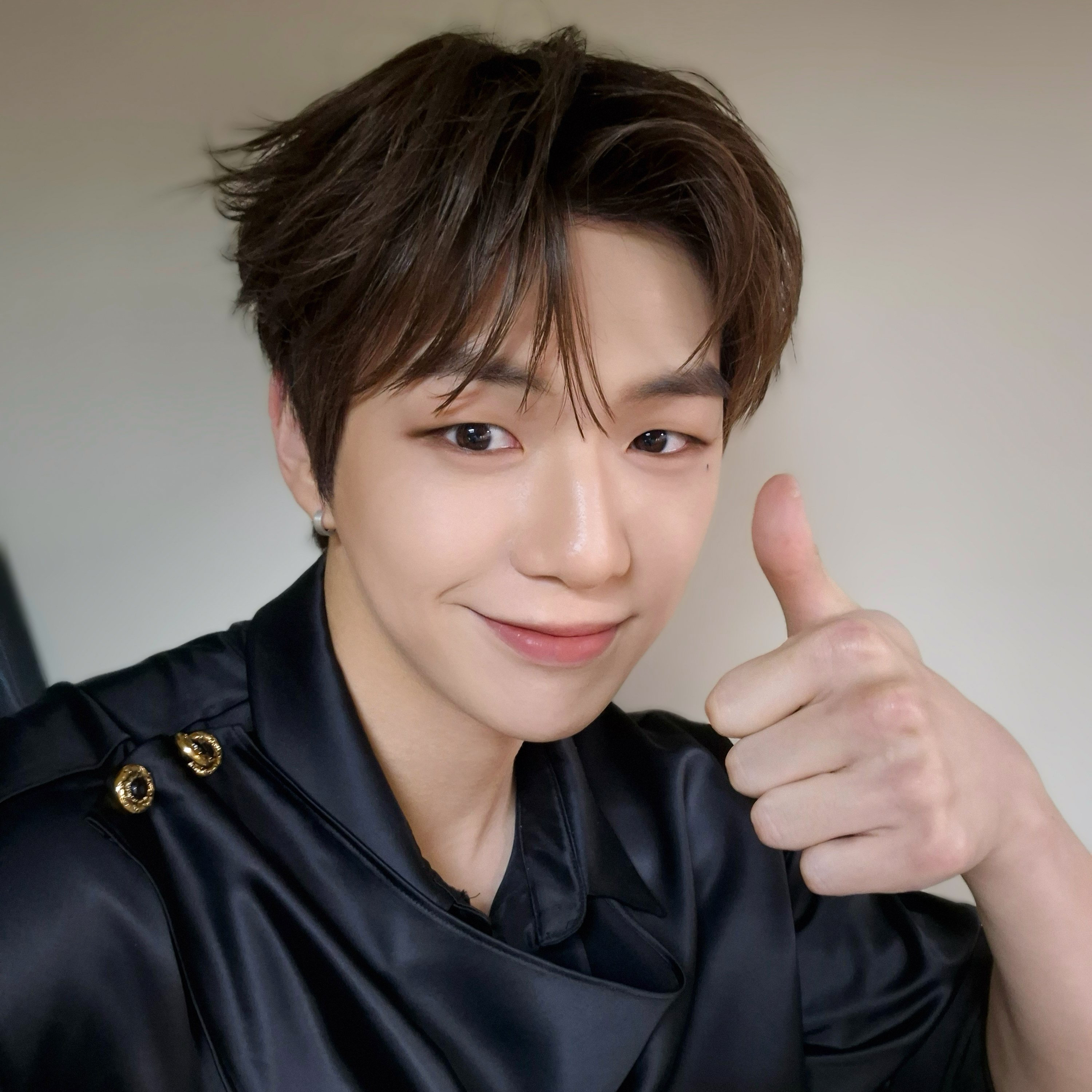 Latest photo of Kang Daniel