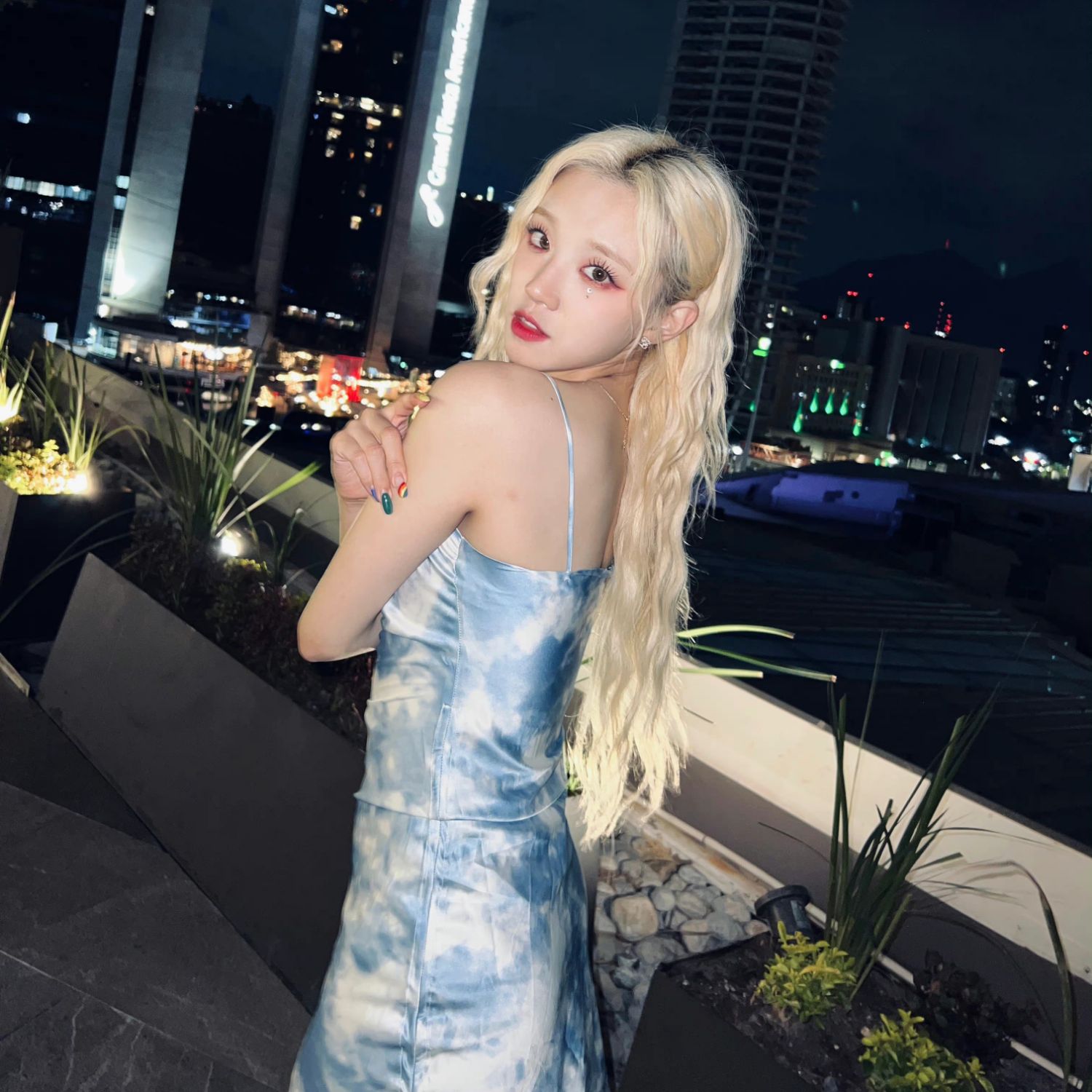 Recent activity shot of Yuqi (i-dle)