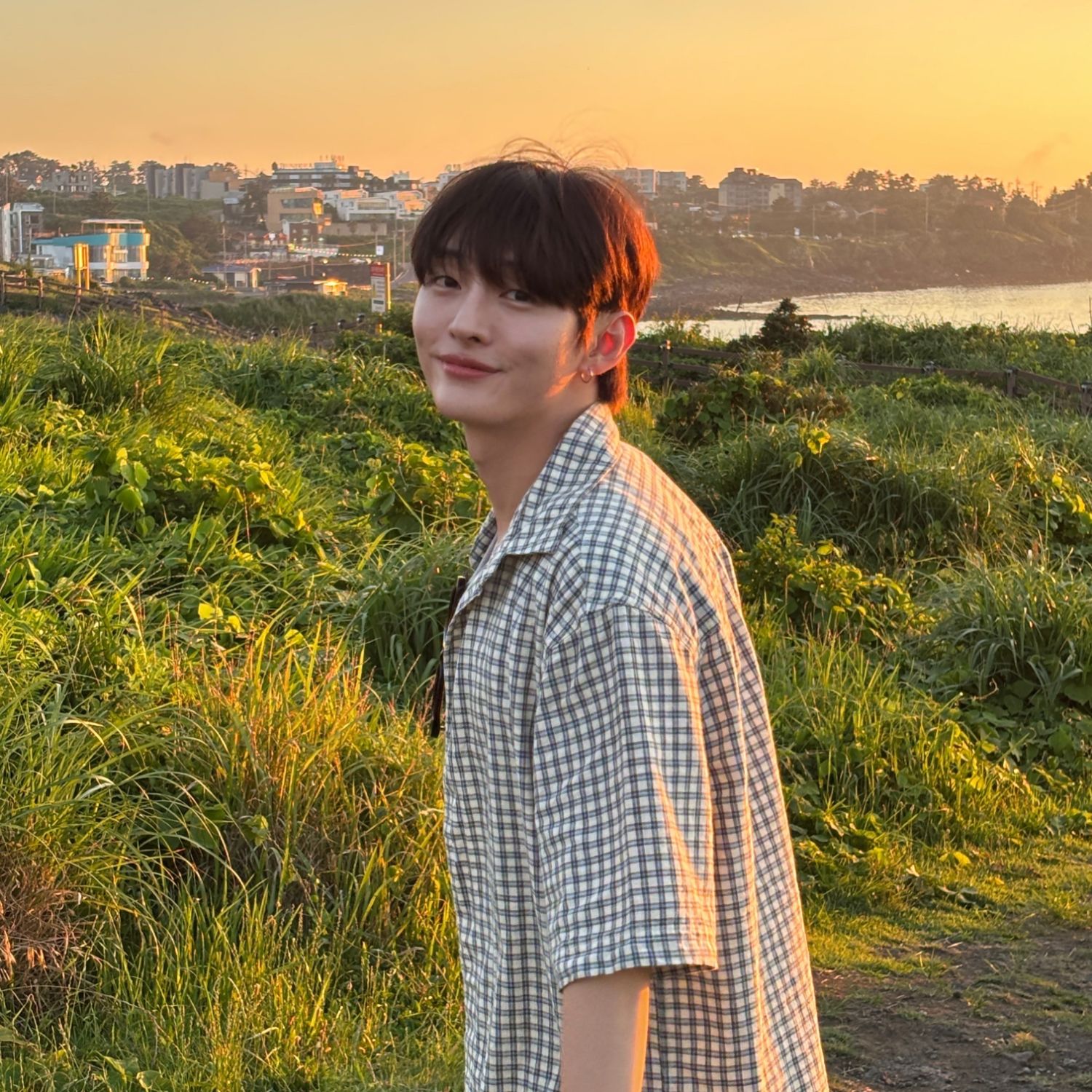 Recent activity shot of Yoon Jisung