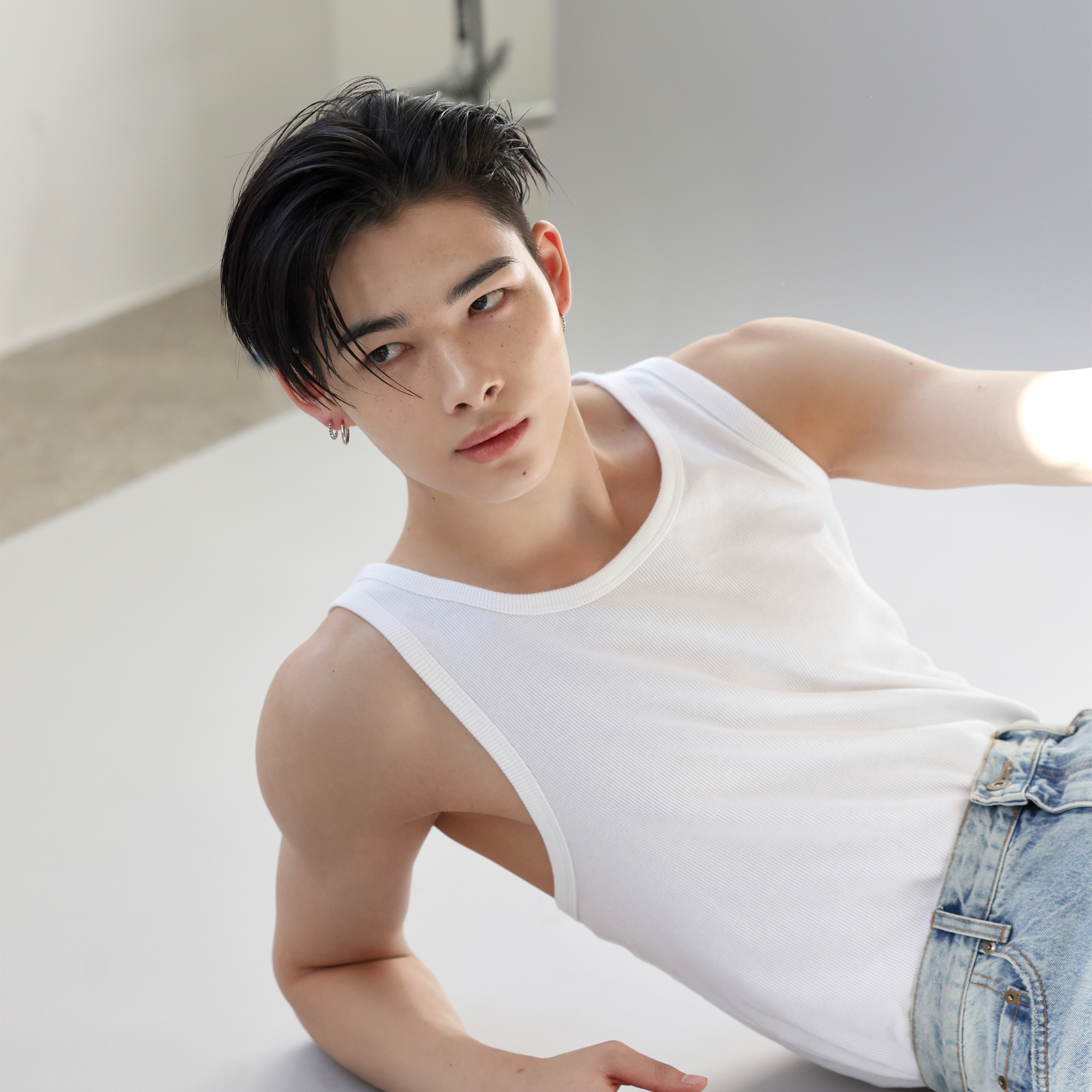 NI-KI (ENHYPEN)的最新照片