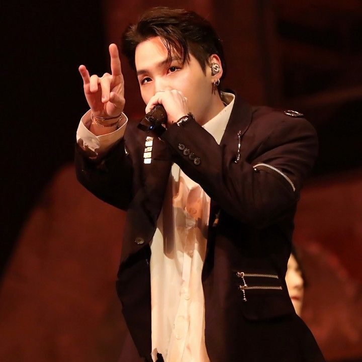 슈가 (방탄소년단) 최근 활동샷