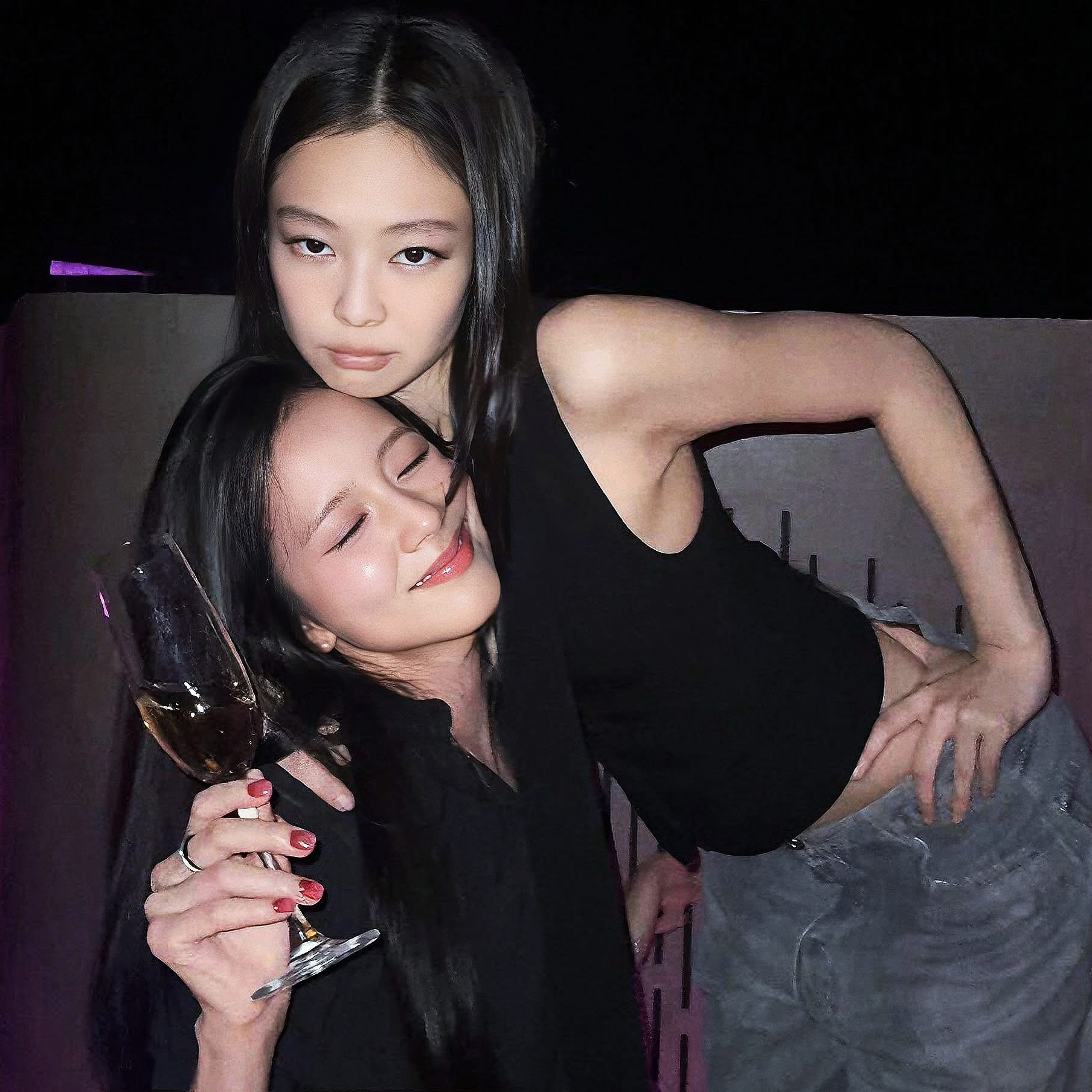 Behind-the-scenes cut of BLACKPINK