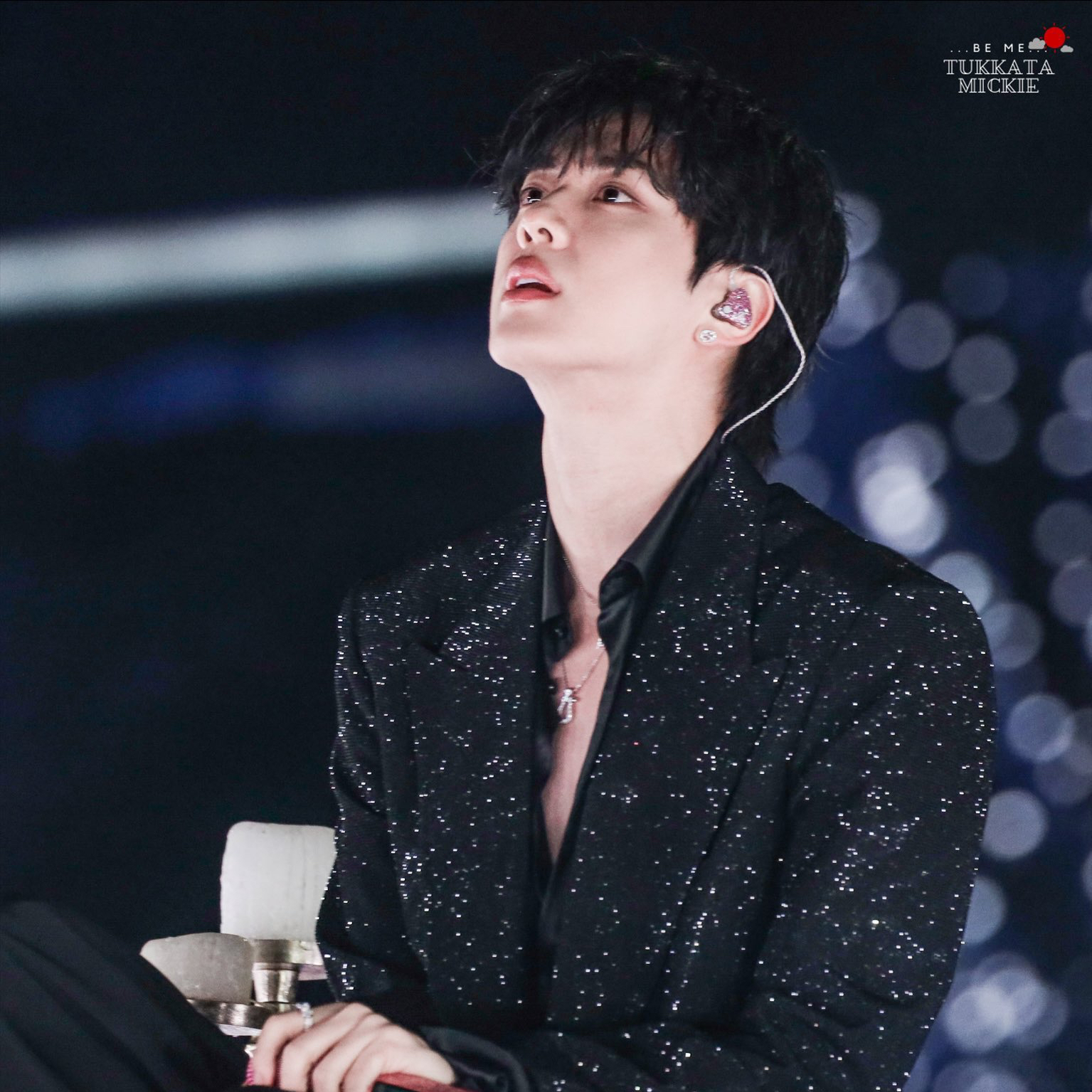 Jin (防弹少年团)的最新活动照片