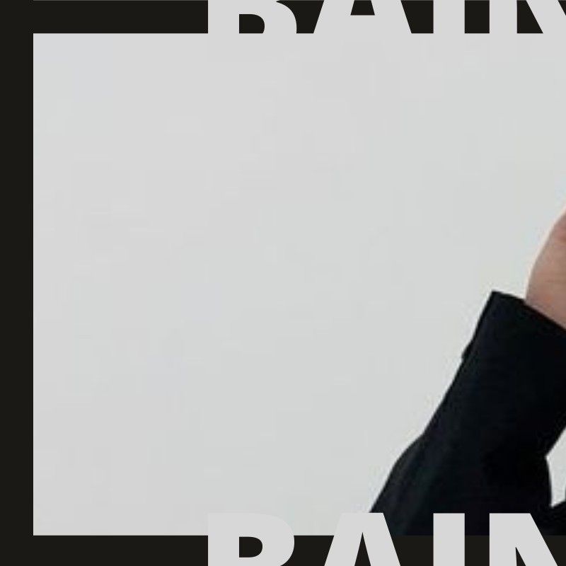 A moment captured by Bain (JUST B)'s fan