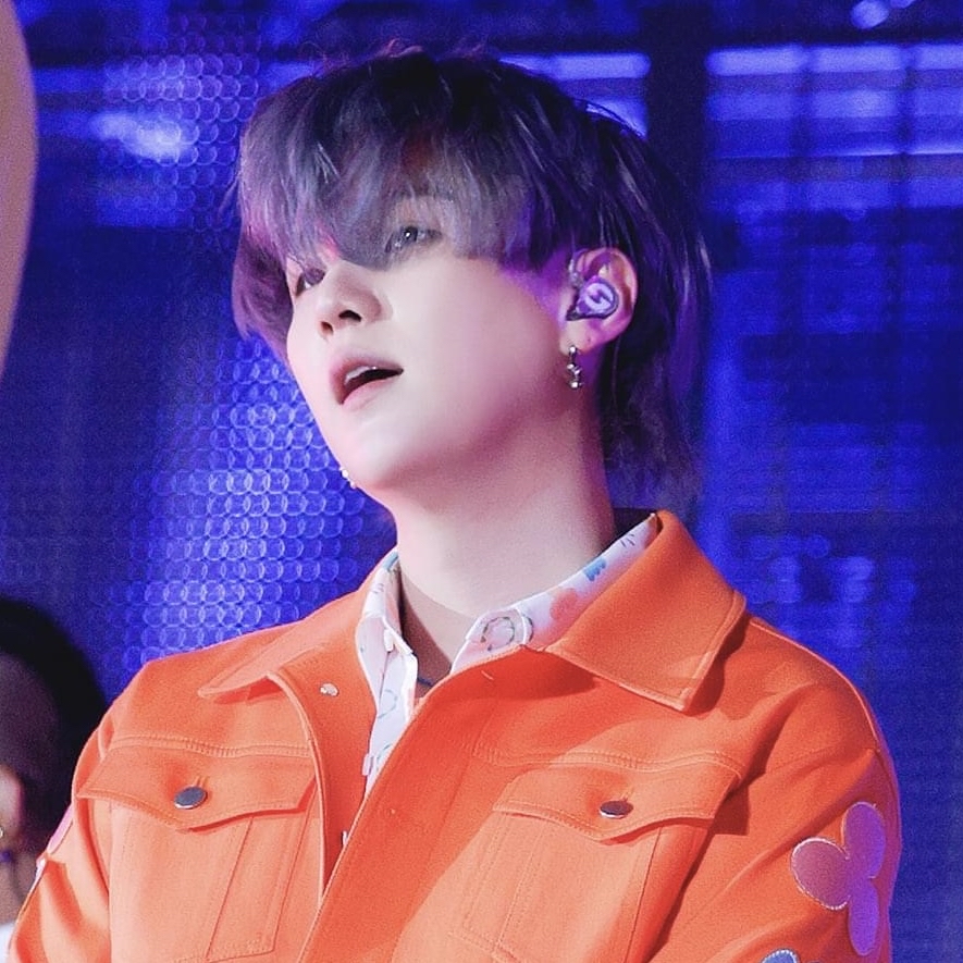 슈가 (방탄소년단)의 최신 사진