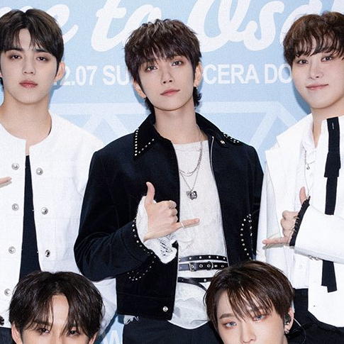 A moment captured by Joshua (SEVENTEEN)'s fan