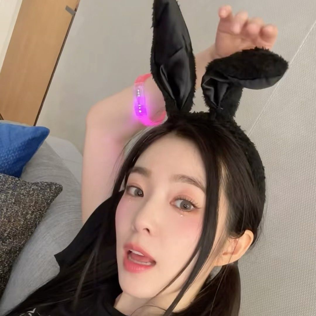 Latest photo of Irene (Red Velvet)