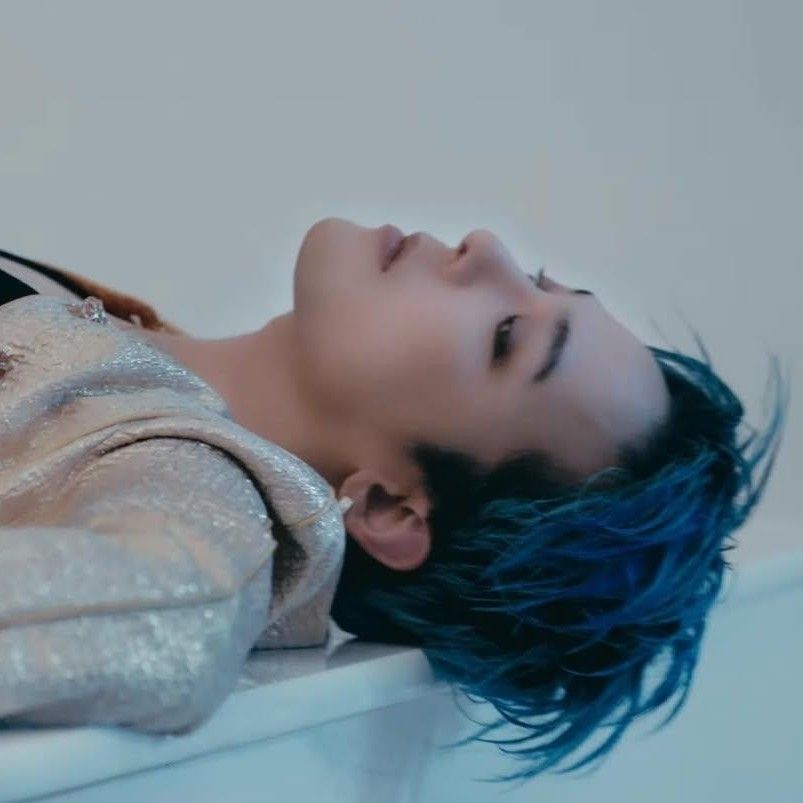 Recent activity shot of G-DRAGON (BIGBANG)