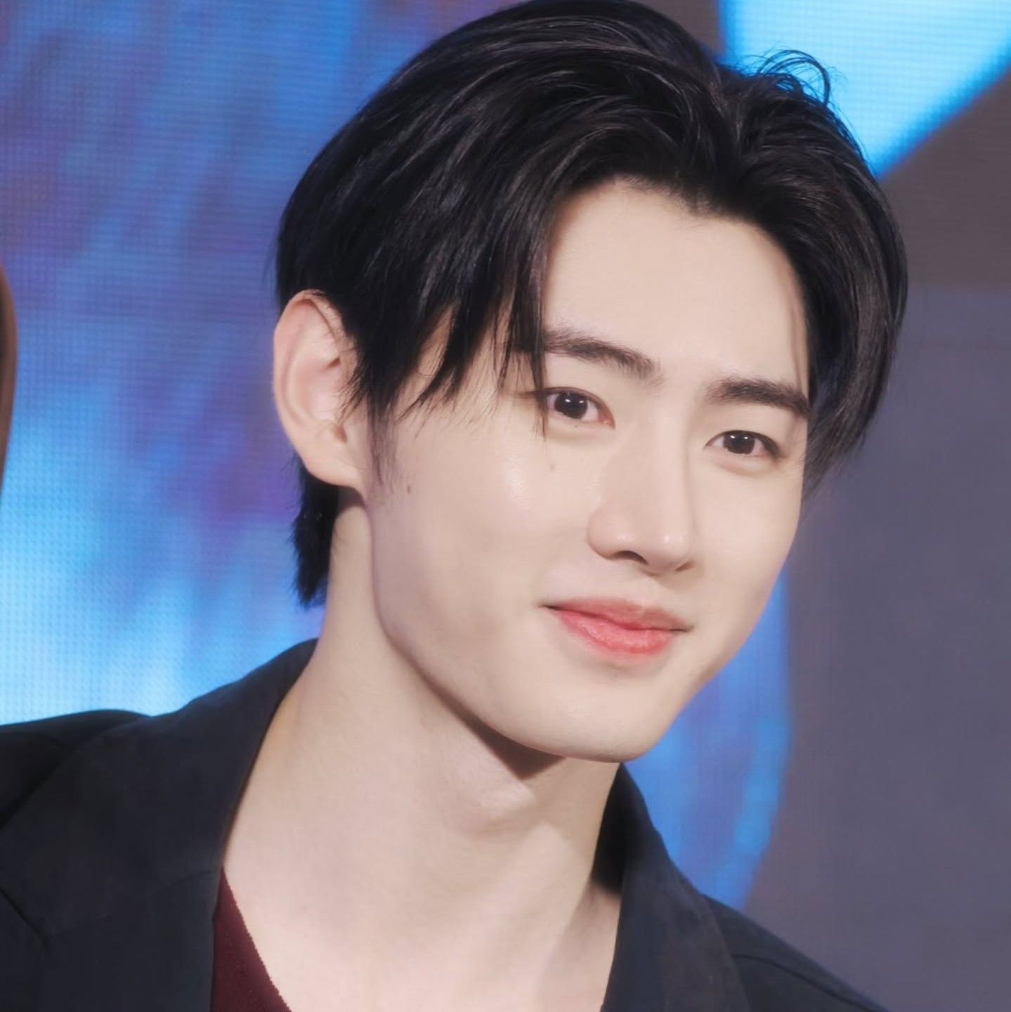 Behind-the-scenes cut of Sunghoon (ENHYPEN)