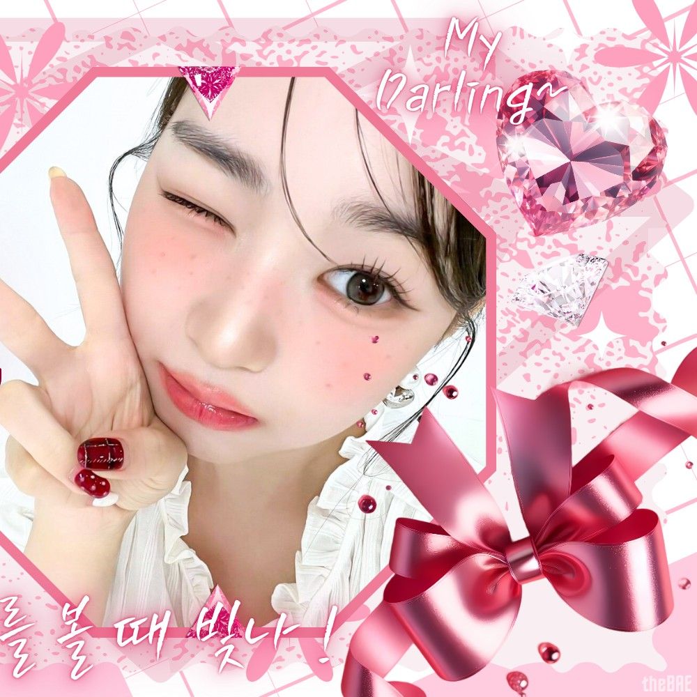 Latest photo of Kim Soomin (tripleS)