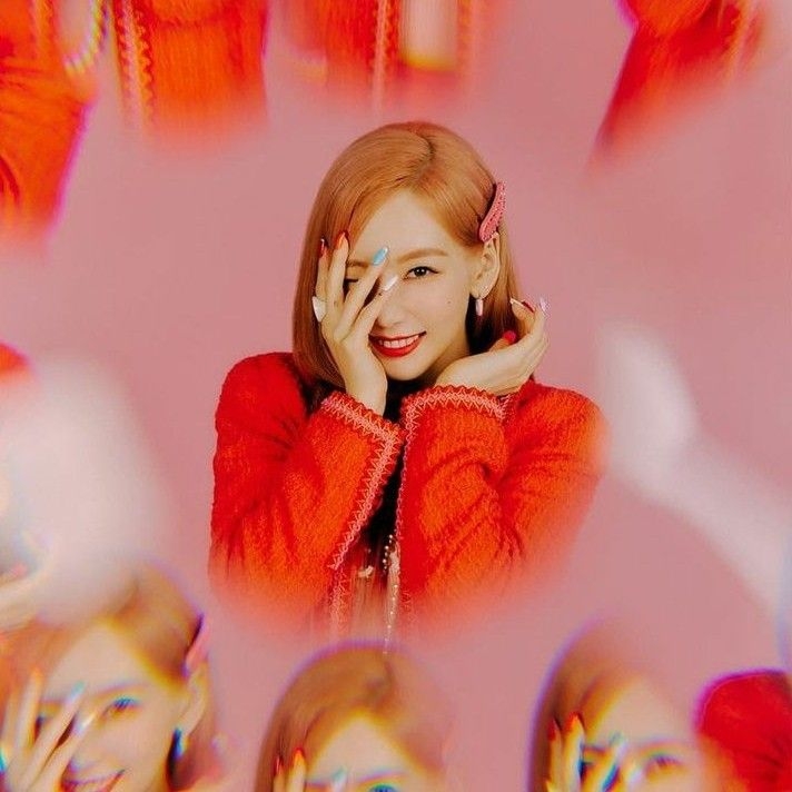 Behind-the-scenes cut of Taeyeon (Girls' Generation)