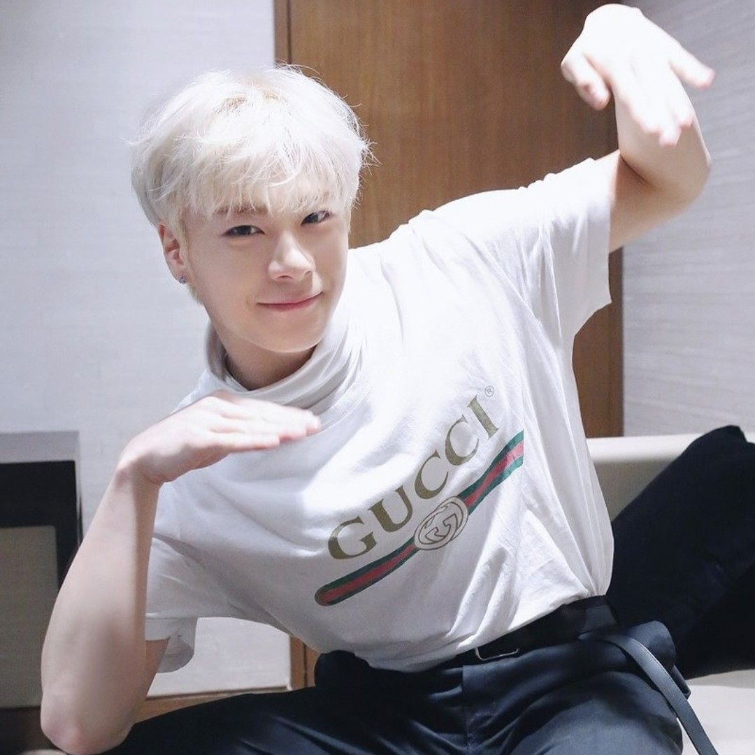 문빈 (아스트로)의 최신 사진