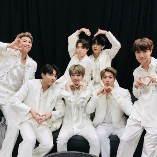 방탄소년단의 최신 사진