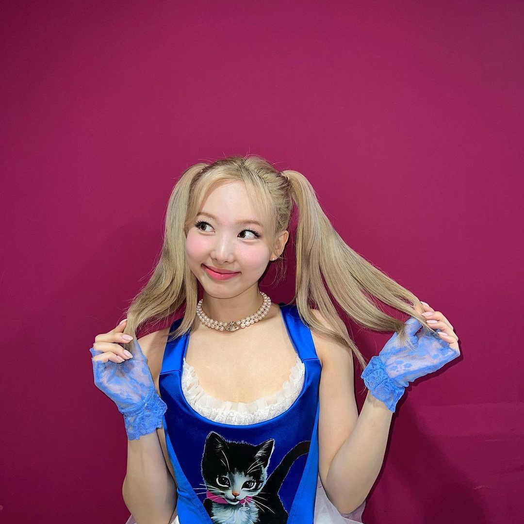 Recent activity shot of Nayeon (TWICE)