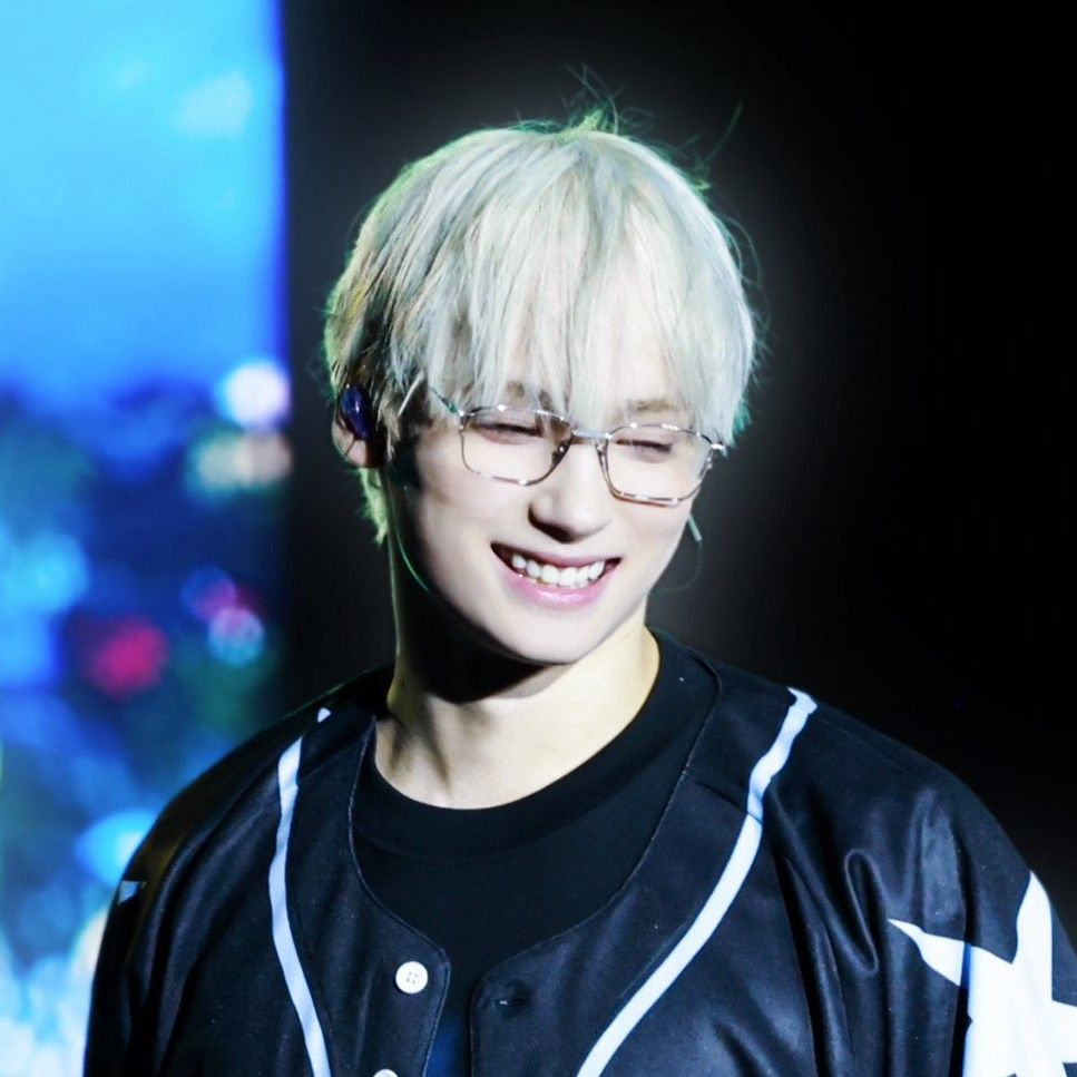A moment captured by HueningKai (TOMORROW X TOGETHER)'s fan