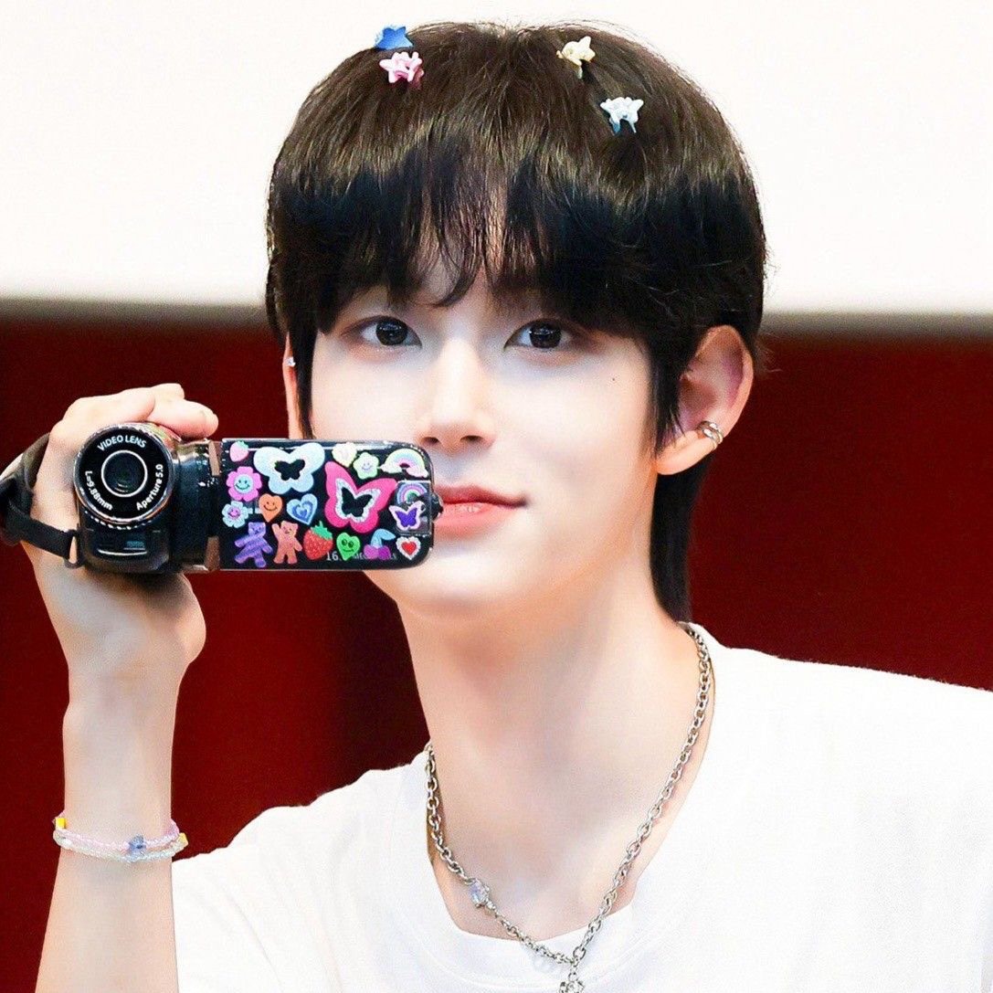 Recent activity shot of Seowon