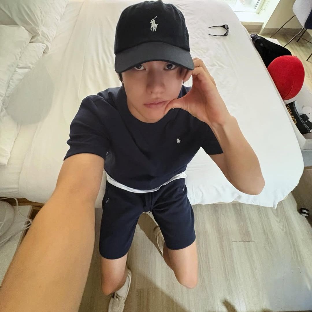 Recent activity shot of Lee Seunghyup (N.Flying)