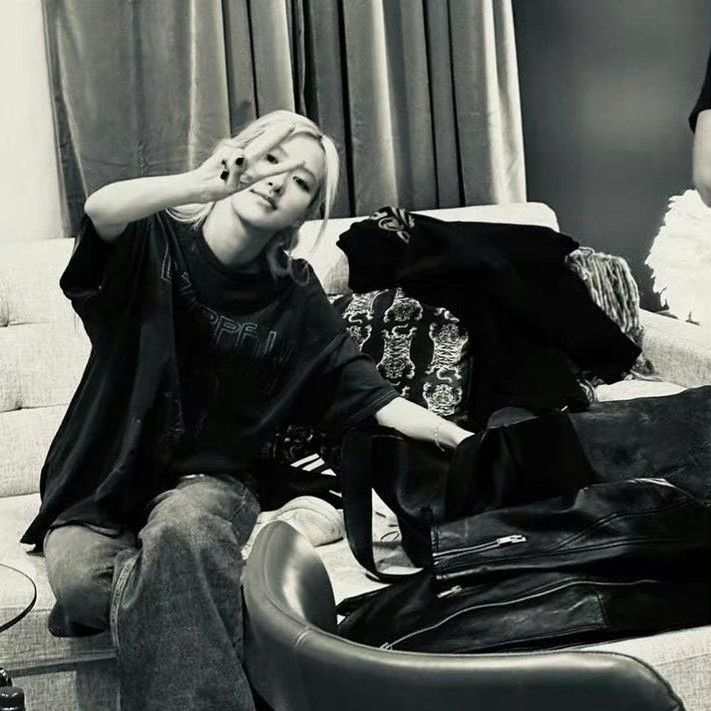 A moment captured by ROSÉ (BLACKPINK)'s fan