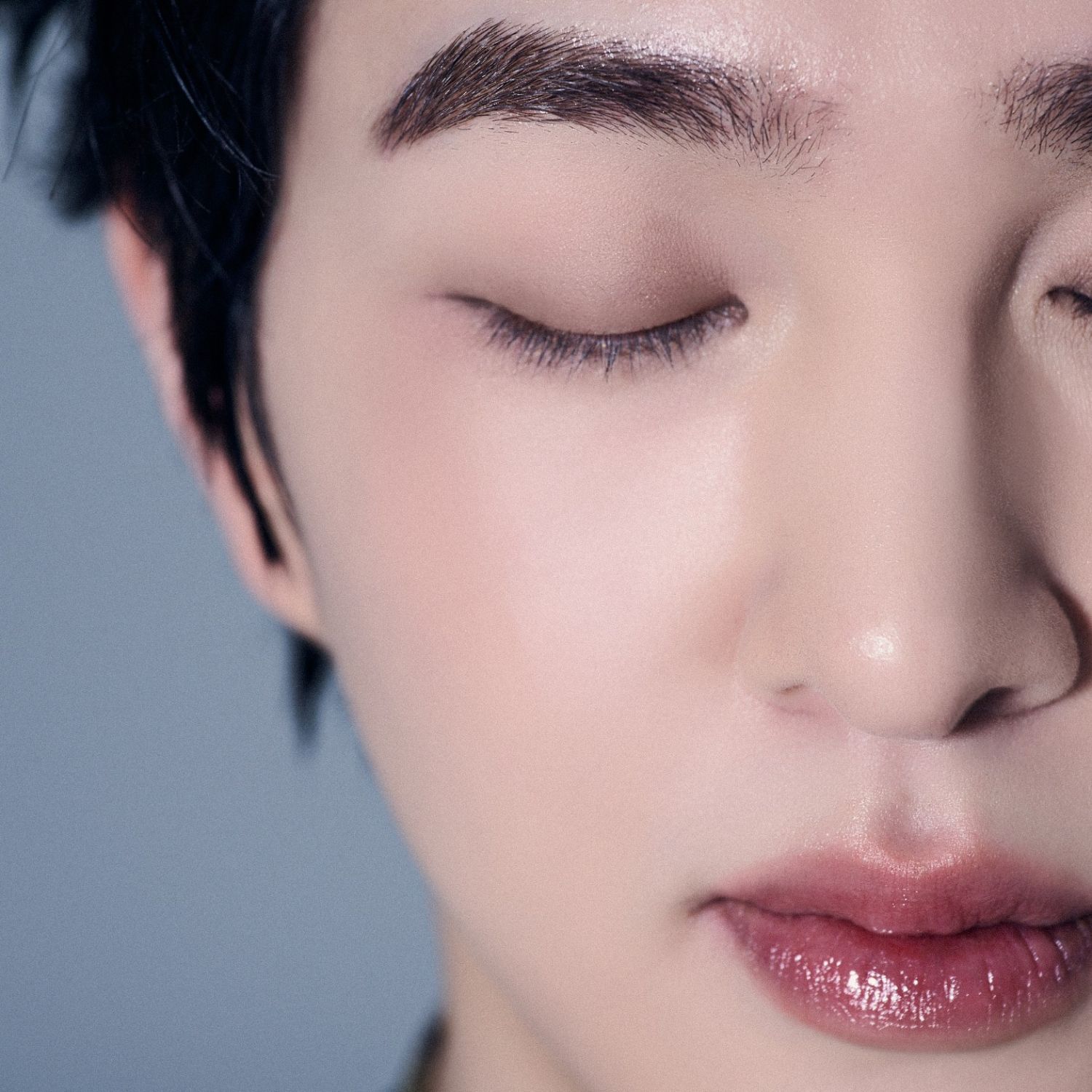 A moment captured by Onew (SHINee)'s fan