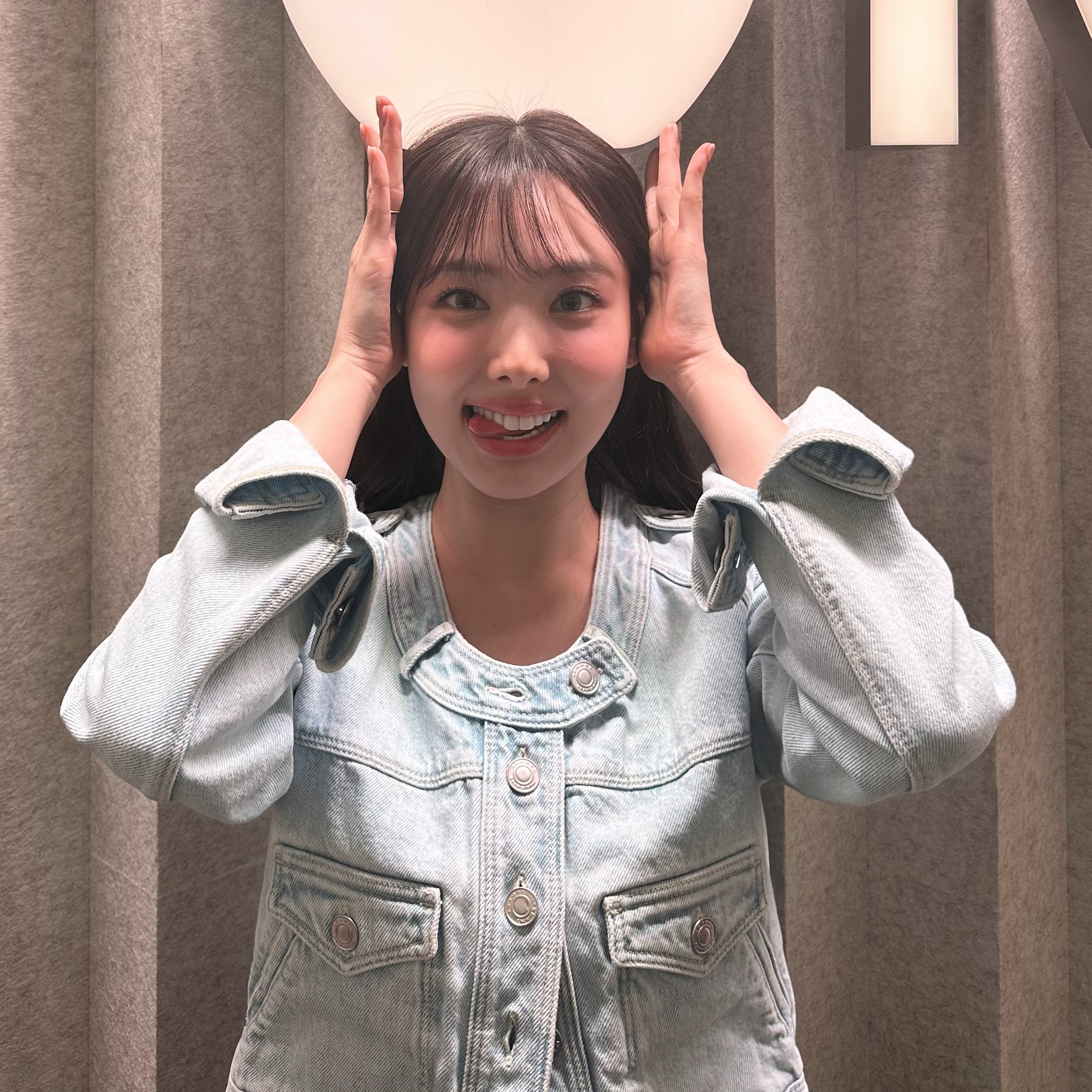 Behind-the-scenes cut of Nayeon (TWICE)
