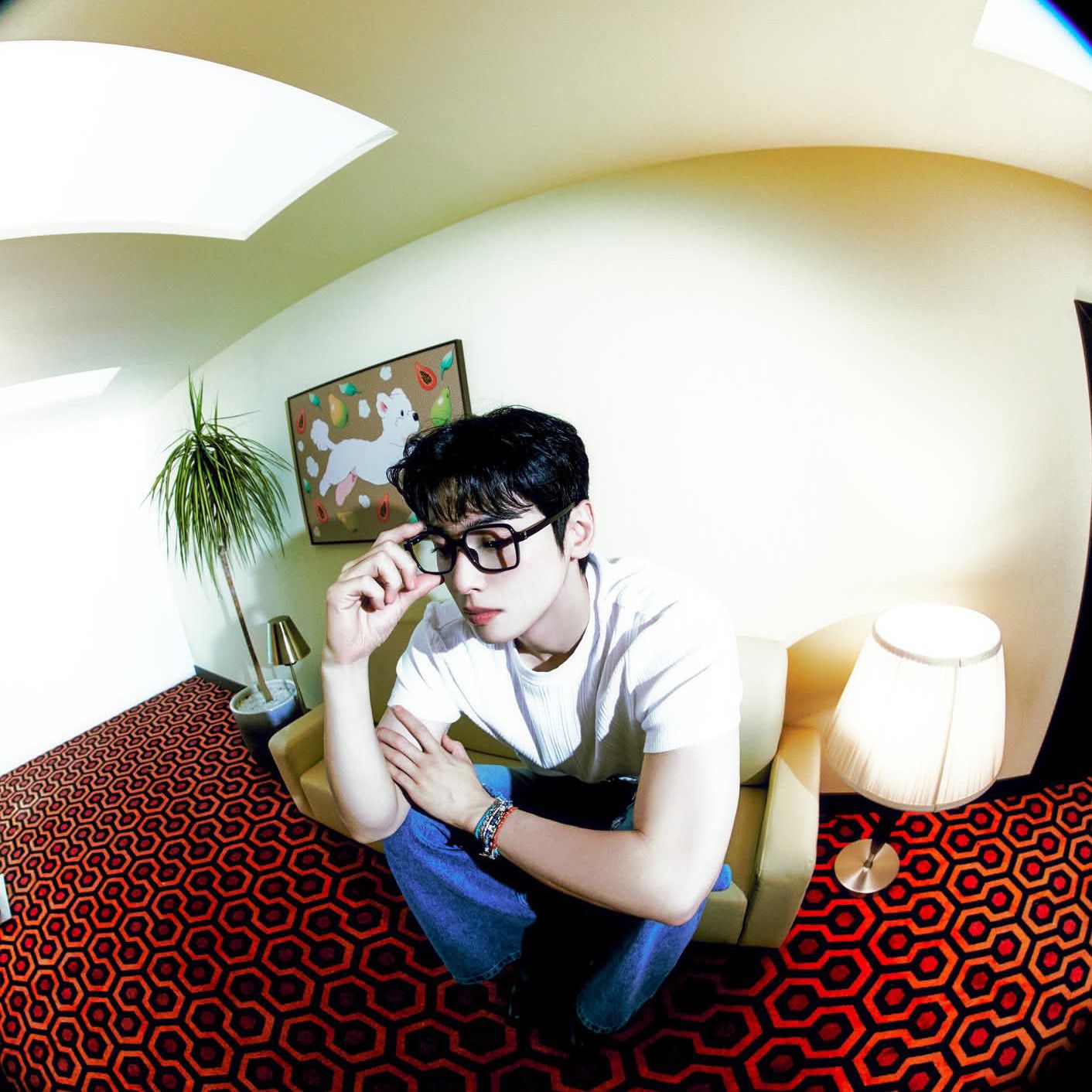 Behind-the-scenes cut of Eunwoo (ASTRO)