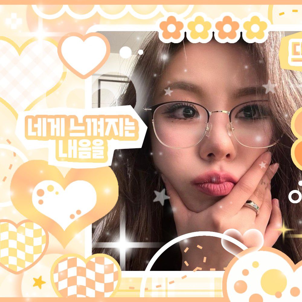 Recent activity shot of Wheein (MAMAMOO)