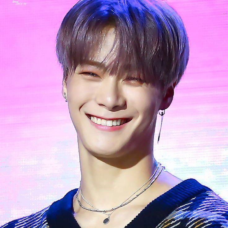 Behind-the-scenes cut of Moonbin (ASTRO)