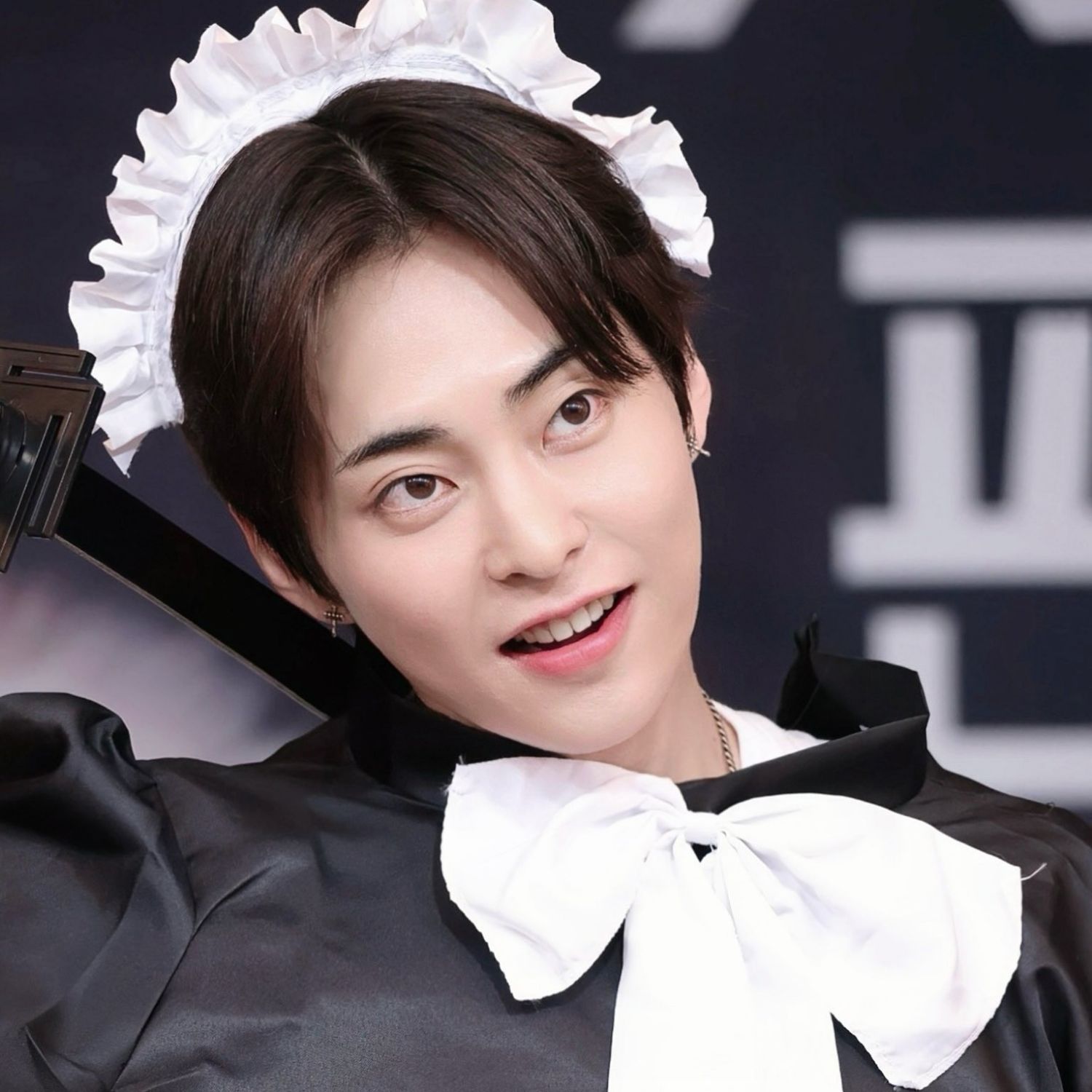 Xiumin (EXO)的幕後花絮