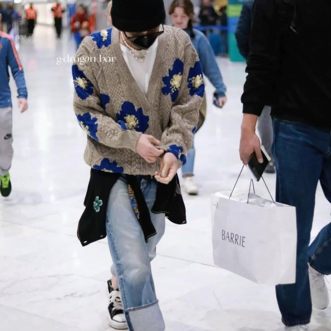 Latest photo of G-DRAGON (BIGBANG)