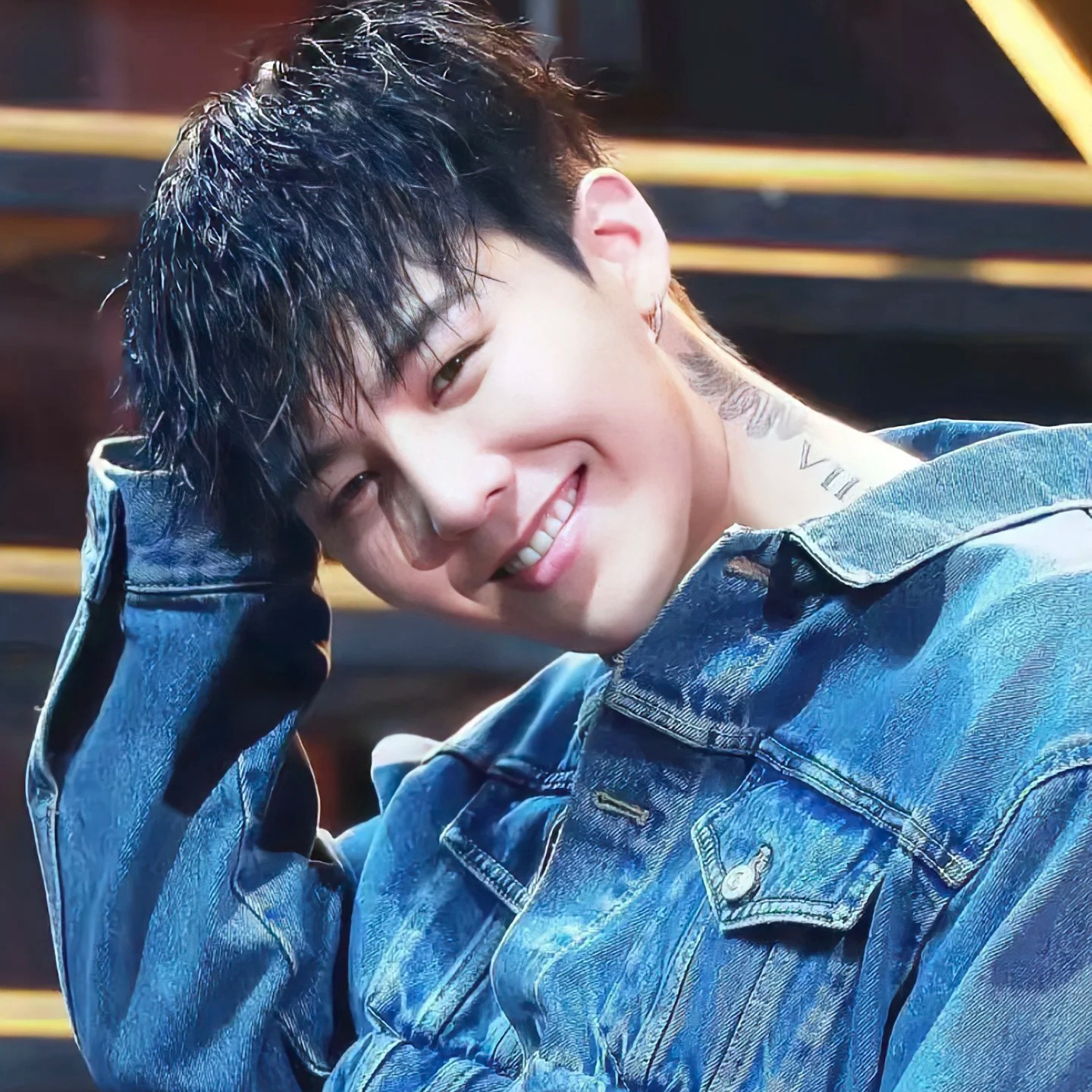 G-DRAGON (BIGBANG)の舞台裏ショット